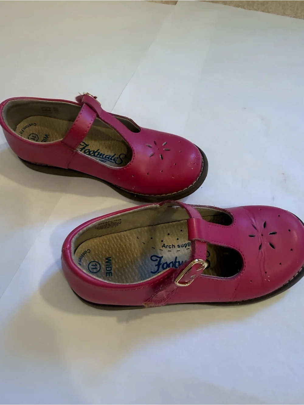 L'Amour Magenta T-Strap Dress Shoes